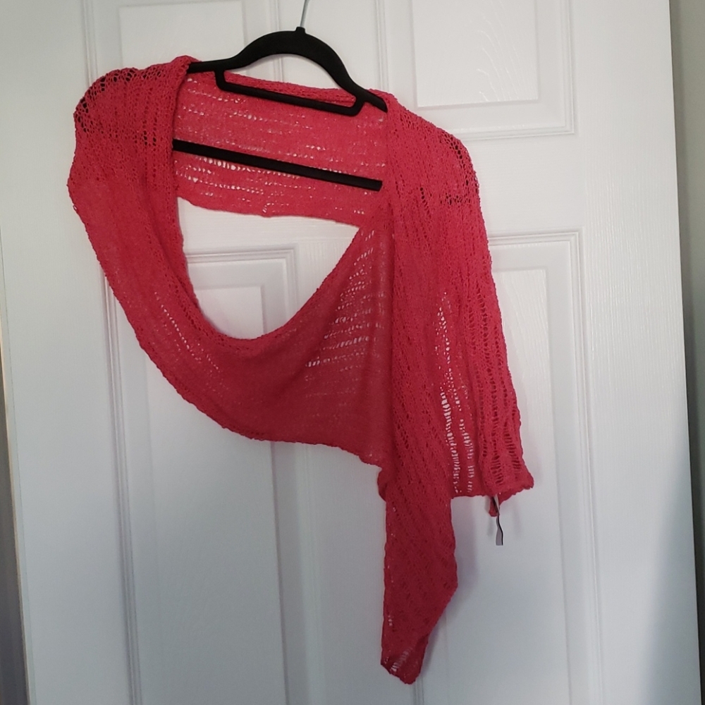 Pink shrug/shawl